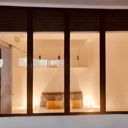 Mandelieu Grand Studio Avec Piscine Et Proche De La Mer 外观 照片