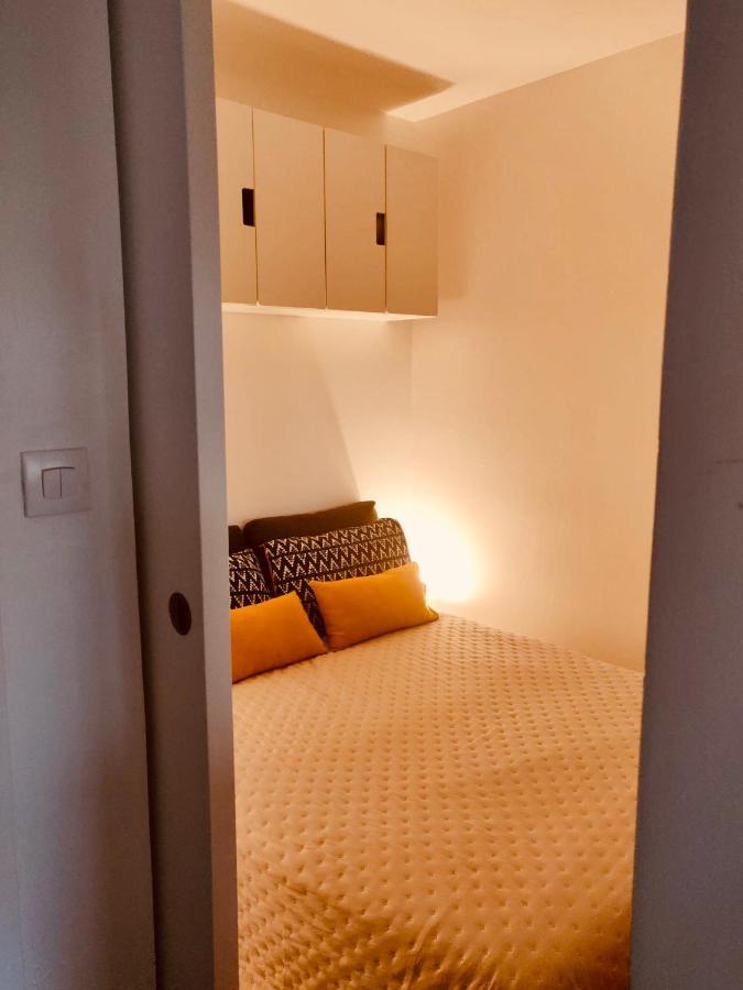 Mandelieu Grand Studio Avec Piscine Et Proche De La Mer 外观 照片